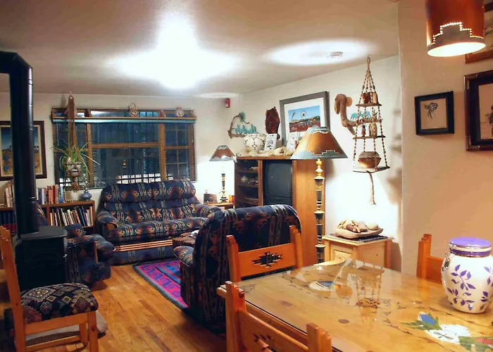Inn At Halona