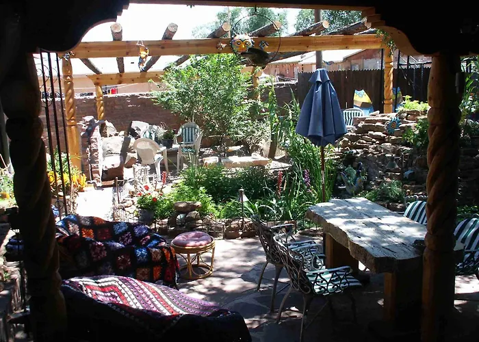 Inn At Halona